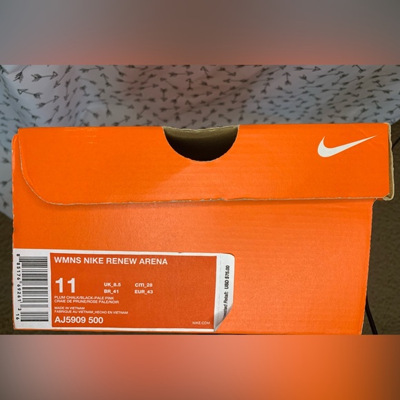 Nike Renew Arena Womens 11 - Picture 3 of 9